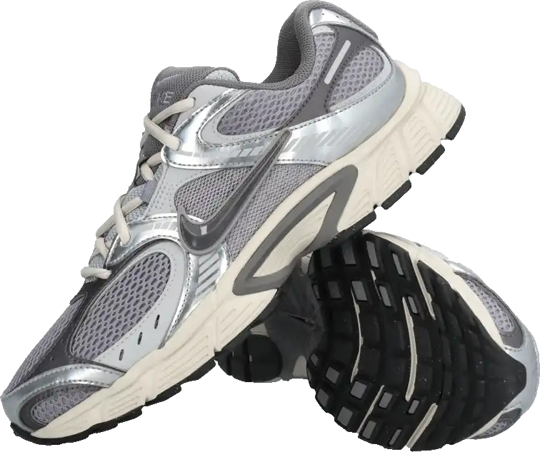 Pánská lifestylová obuv Nike V5 RNR stříbrná2