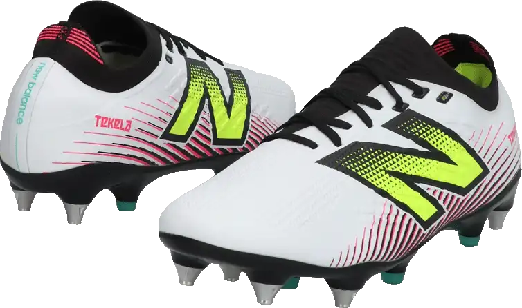 Pánské kopačky kolíky New Balance Tekela V4+ Pro Low SG bílé
