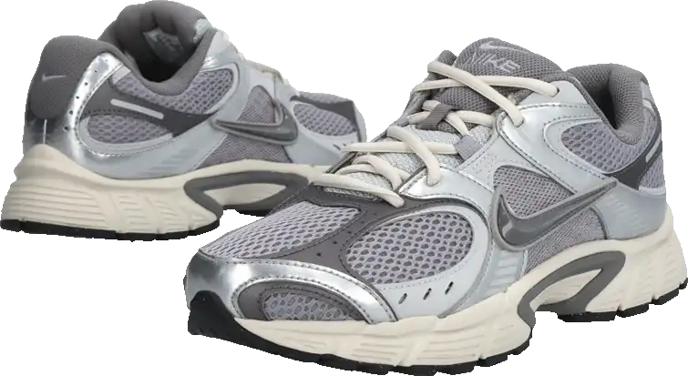 Pánská lifestylová obuv Nike V5 RNR stříbrná2