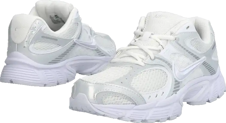 Pánská lifestylová obuv Nike V5 RNR bílá3