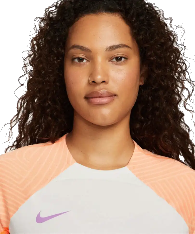Dámské tréninkové tričko Nike Dri-FIT Academy bílé