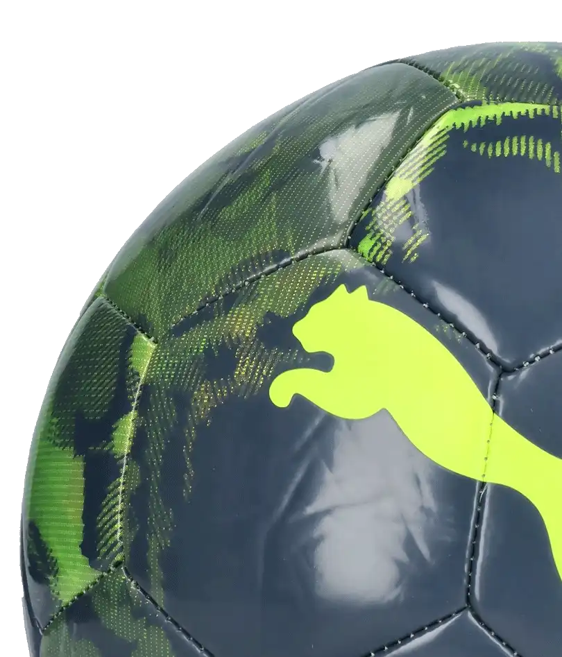 Fotbalový míč Puma CUP velikost 3 černo-zelený