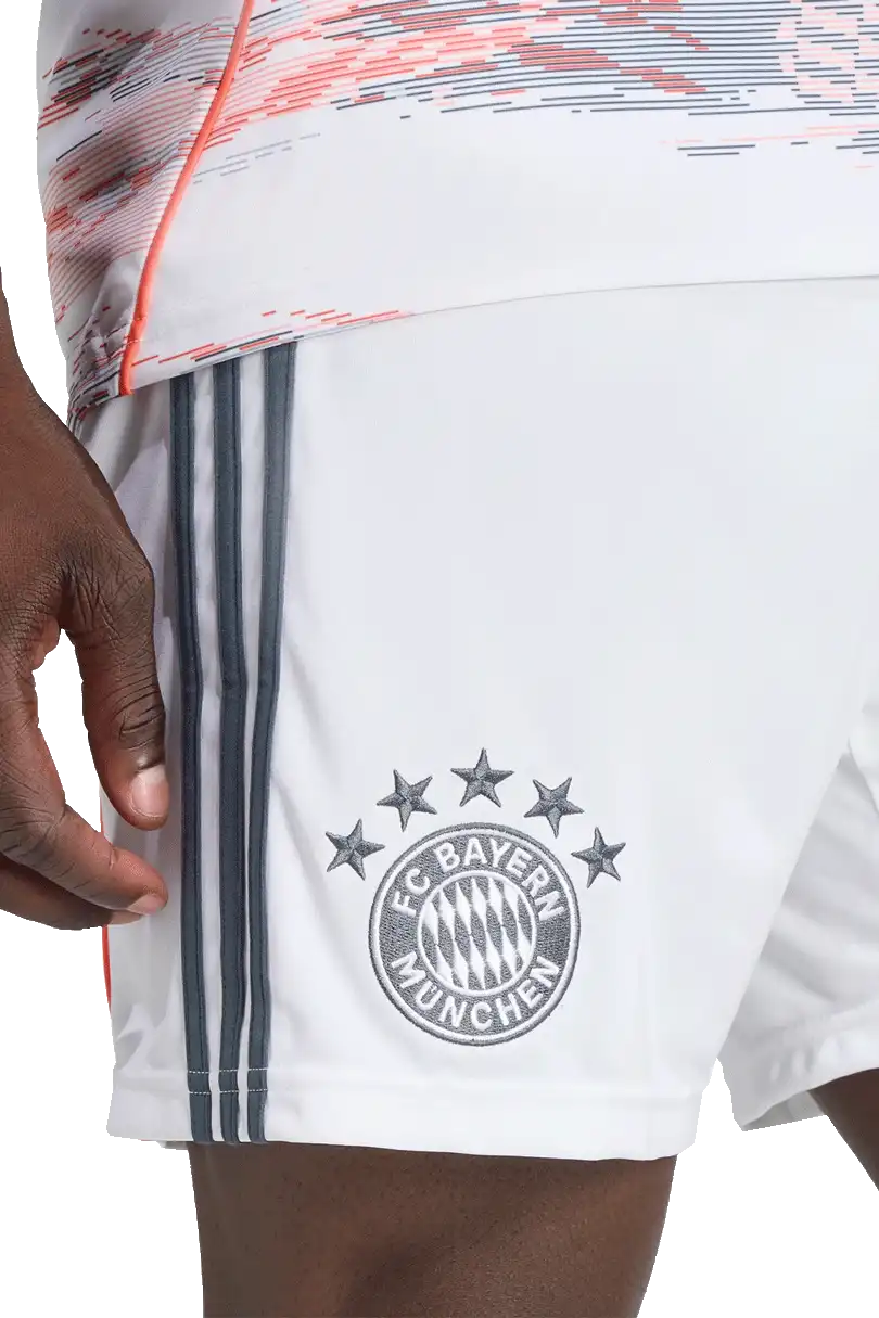 Pánské venkovní fotbalové šortky Adidas FC Bayern 25/26 bílé