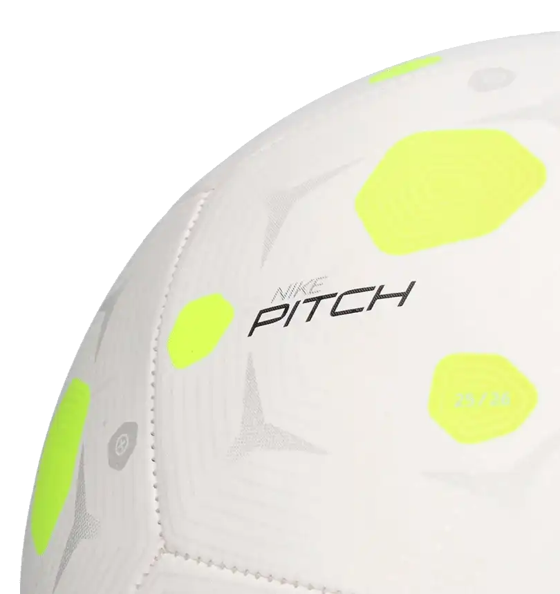 Fotbalový míč Nike Pitch velikost 5 bílý