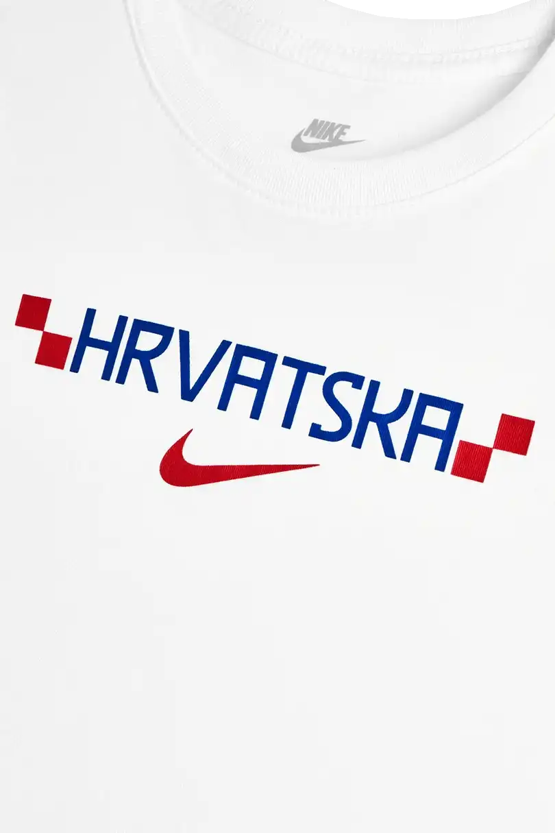 Dětské fotbalové tričko Nike Chorvatsko 2026 Graphic Tee bílé