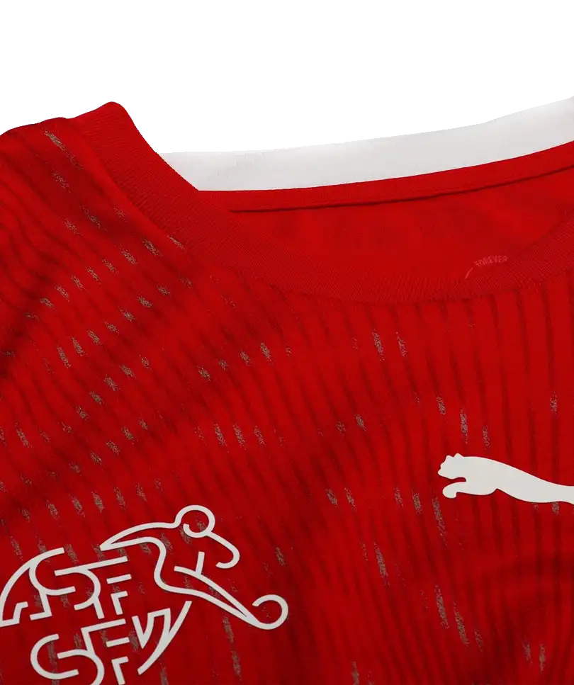 Dětský domácí fotbalový dres Puma Švýcarsko 2026 červený