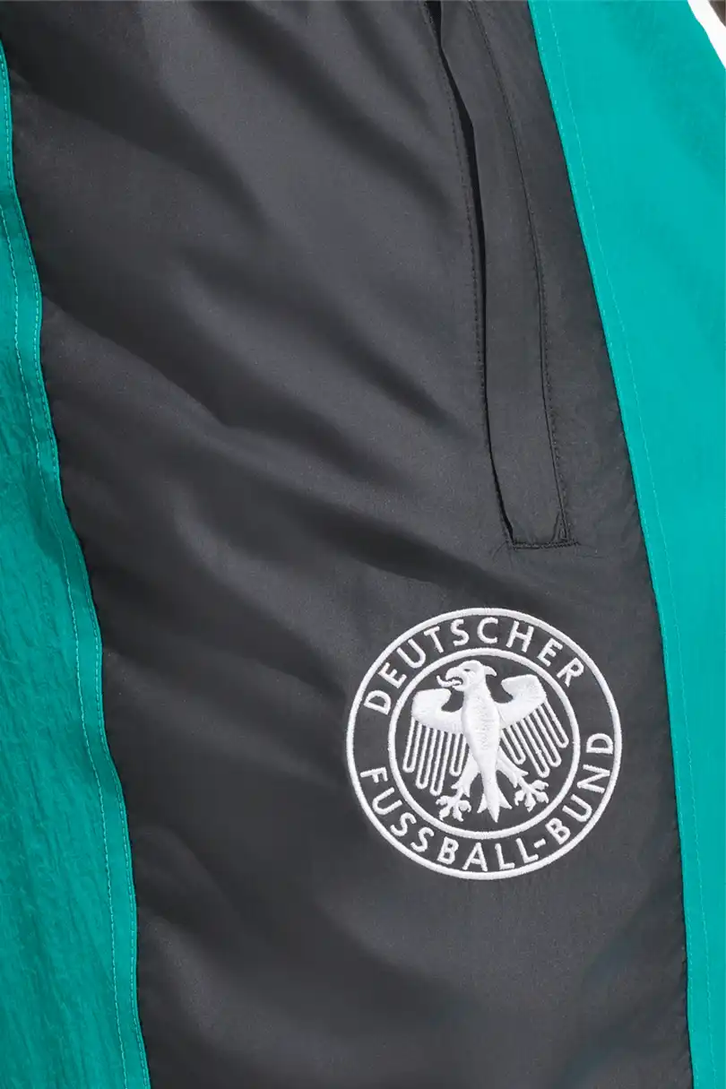 Pánské sportovní kalhoty Adidas Originals Německo 2026 EQT Track zelené