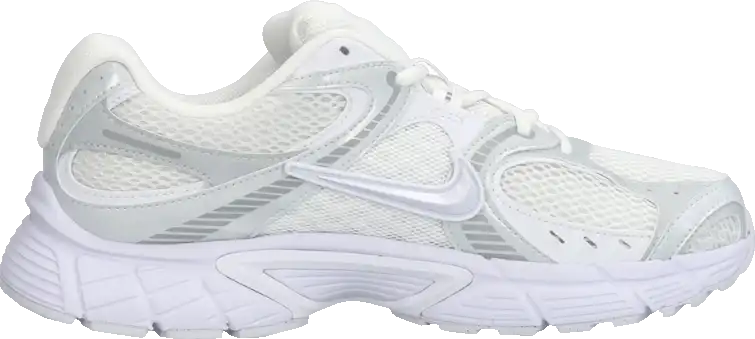 Pánská lifestylová obuv Nike V5 RNR bílá3