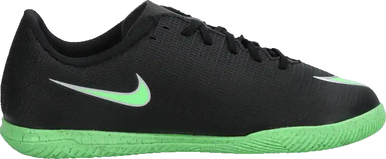 Dětské sálové kopačky Nike Mercurial Vapor 17 Club IC černé2