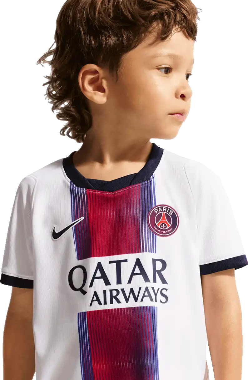Dětská venkovní fotbalová souprava Nike PSG 26/27 bílá malé děti