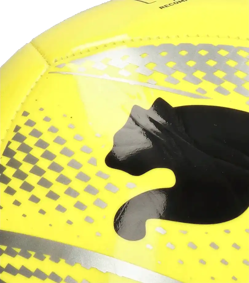 Fotbalový míč Puma Attacanto velikost 5 žlutý