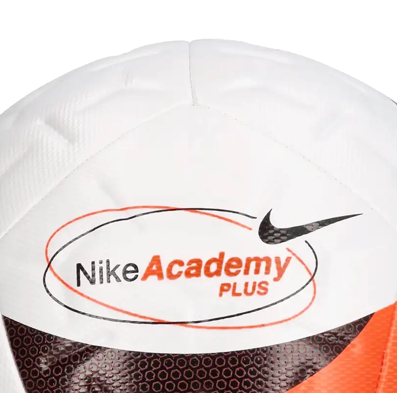 Fotbalový míč Nike Academy Plus velikost 5 bílý3