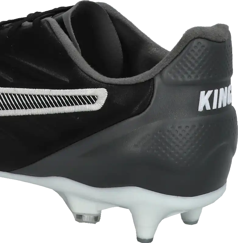 Pánské kopačky kolíky Puma King Pro MxSG černé2