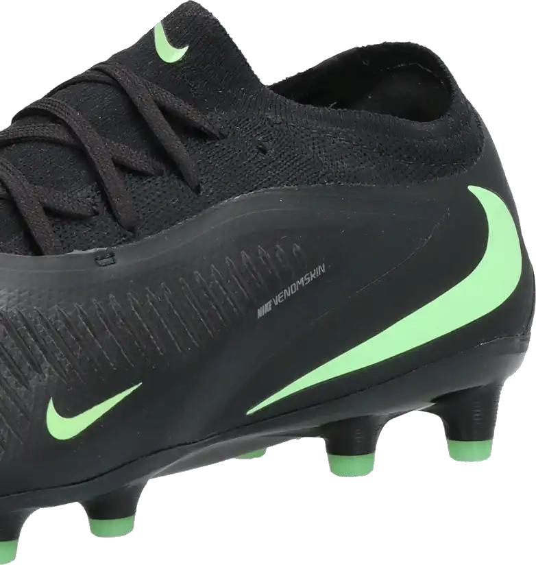 Pánské kopačky lisovky Nike Phantom 6 Low Pro AG-PRO černé2