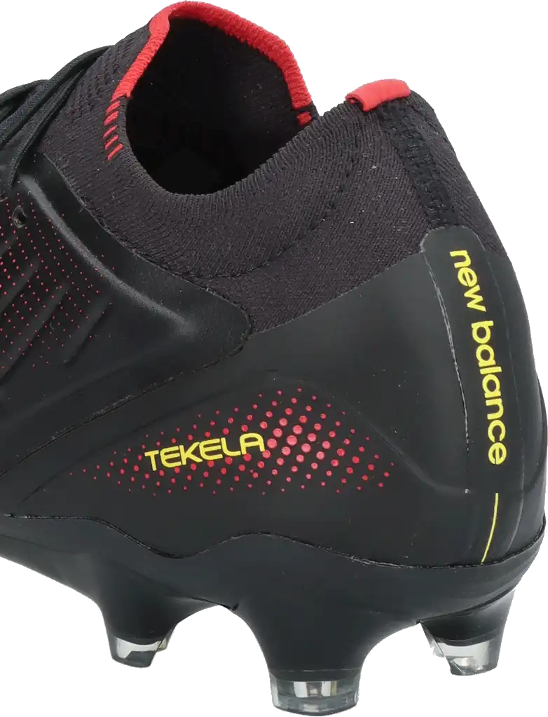 Pánské kopačky lisovky New Balance Tekela V5 Elite Low FG černé2