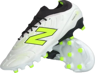 Pánské kopačky lisovky New Balance Tekela Team V5 Low FG bílé