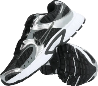 Pánská lifestylová obuv Nike V5 RNR bílo-černá
